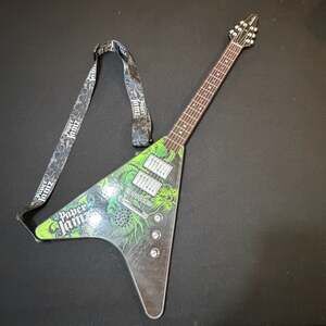 Paper Jamz Series 1 Style 4 Flying V Dragon Instant Rock Star Guitar w/ Strap